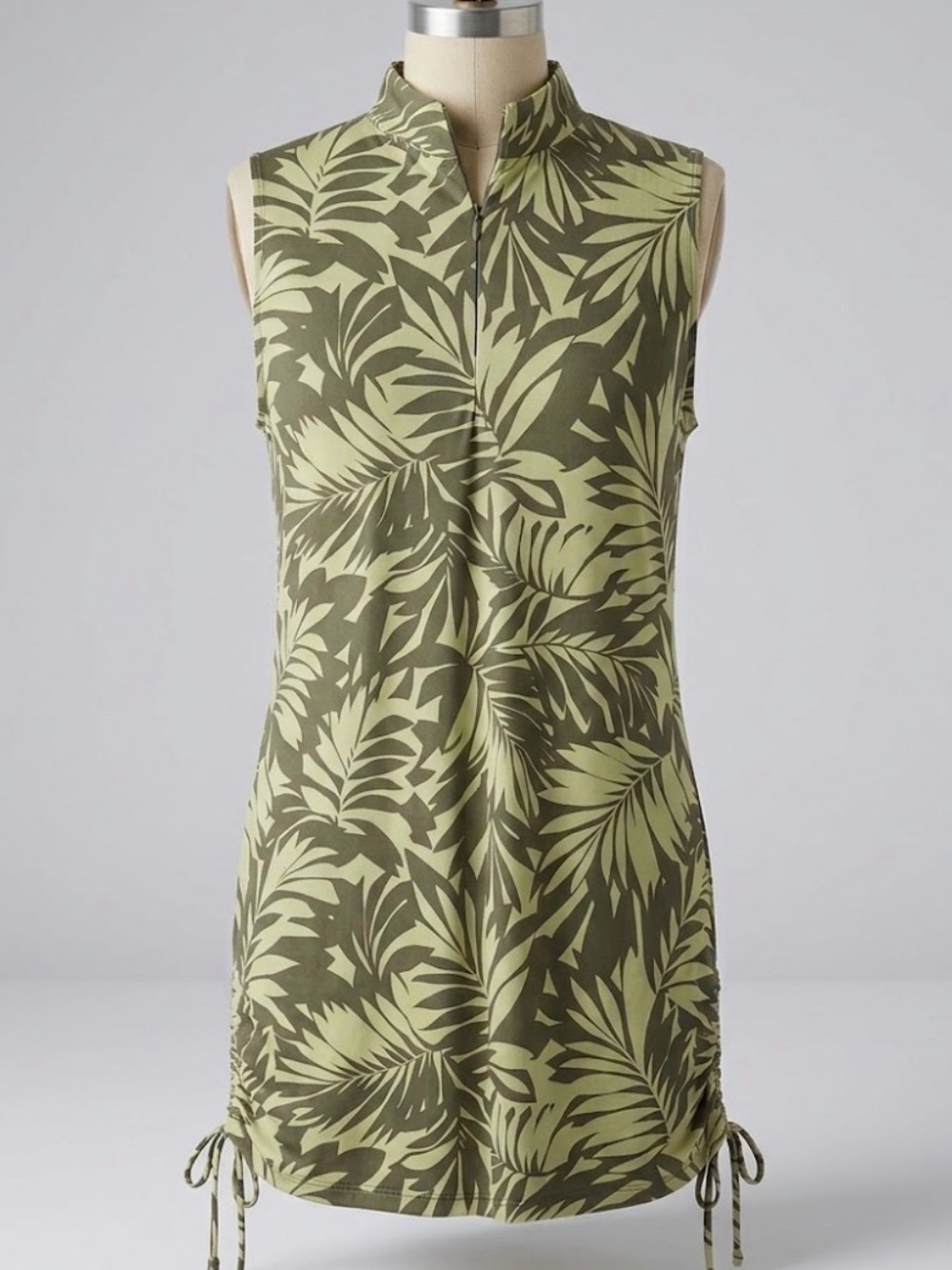 NWT Lands End Sport Sleeveless Summer Dress XL Palm Rash Guard Summer Vacation